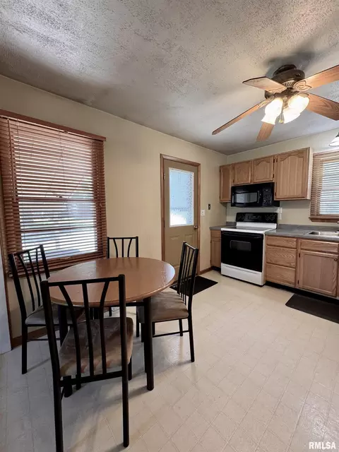 Kitchen - 439 E Yeiser St, Macomb, IL 61455 photo 3 of 5