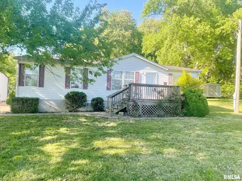 6985 Izaac Walton Rd, Benton, IL 62812