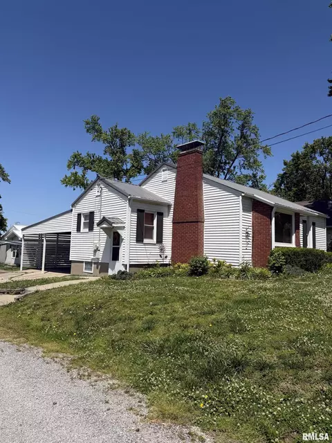 Other - 115 Grove St, Anna, IL 62906 photo 2 of 4