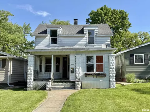 1103 E Maywood Ave, Peoria, IL 61603