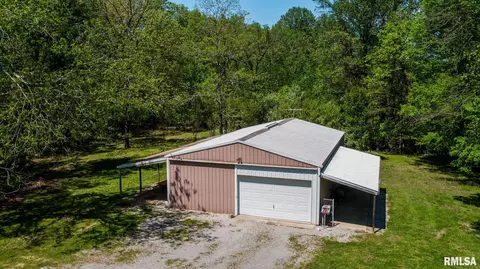 Other - 305 Pointer Ln, Carbondale, IL 62901 photo 6 of 12