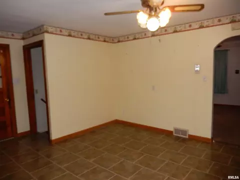 Living - 741 Bobby Ave, Macomb, IL 61455 photo 5 of 5