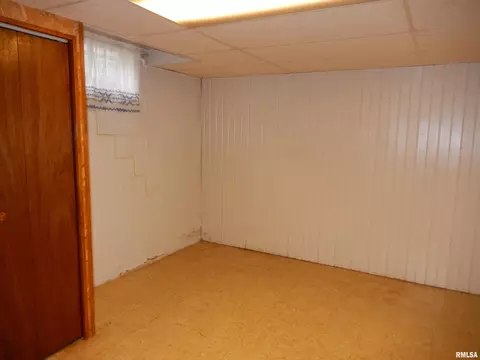 Other - 741 Bobby Ave, Macomb, IL 61455 photo 3 of 9