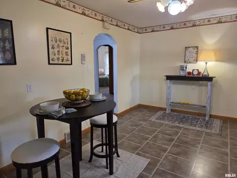 Dining - 741 Bobby Ave, Macomb, IL 61455 photo 1 of 3