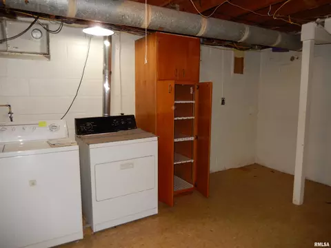 Other - 741 Bobby Ave, Macomb, IL 61455 photo 8 of 9