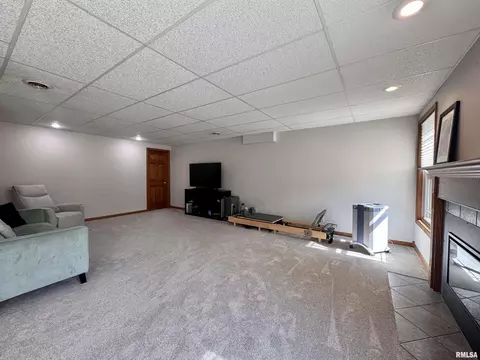 12101 N 1050th Rd, Macomb, IL 61455 photo 32