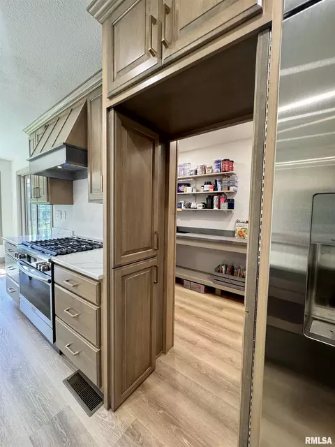 12101 N 1050th Rd, Macomb, IL 61455 photo 18