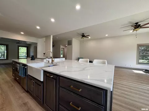 12101 N 1050th Rd, Macomb, IL 61455 photo 16
