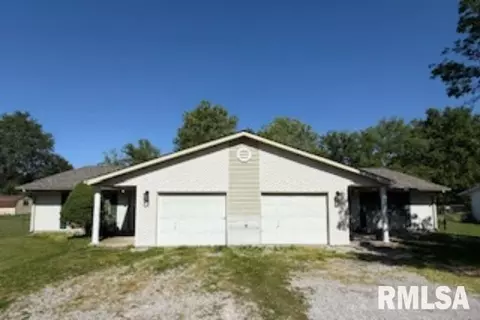 509 Cambridge Dr, De Soto, IL 62924