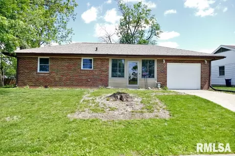 1113 W Westwood Dr, Peoria, IL 61614