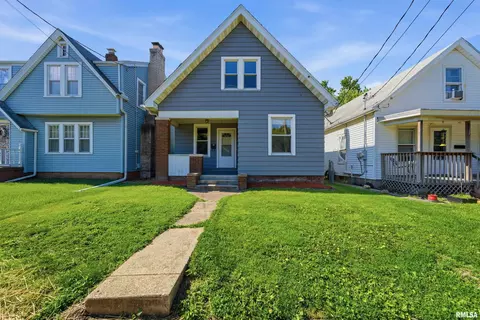 410 E Forrest Hill Ave, Peoria, IL 61603