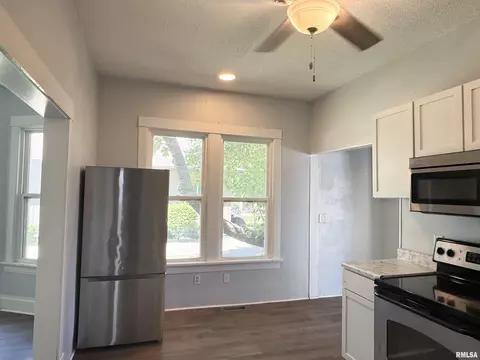 Kitchen - 614 S 12th St, Pekin, IL 61554 photo 1 of 3