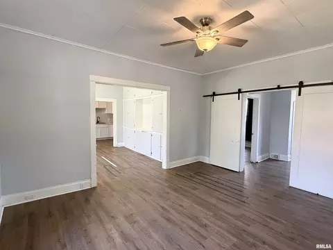 Living - 614 S 12th St, Pekin, IL 61554 photo 2 of 4