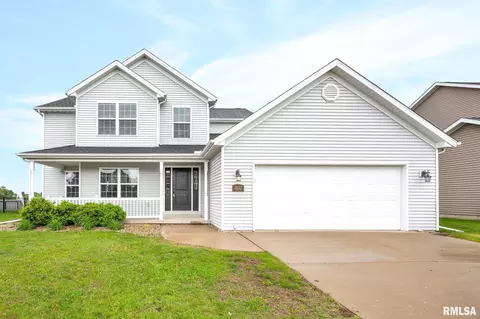 1832 Jadens Way, Washington, IL 61571