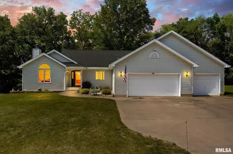 154 Lake Thunderbird Dr, Putnam, IL 61560