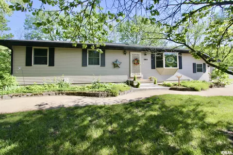 283 E Lucille St, East Peoria, IL 61611