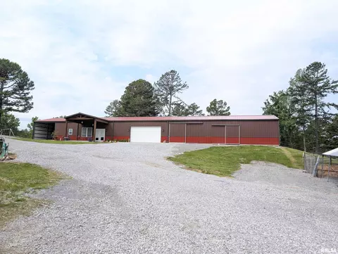 377 Lusk Rd, Golconda, IL 62938