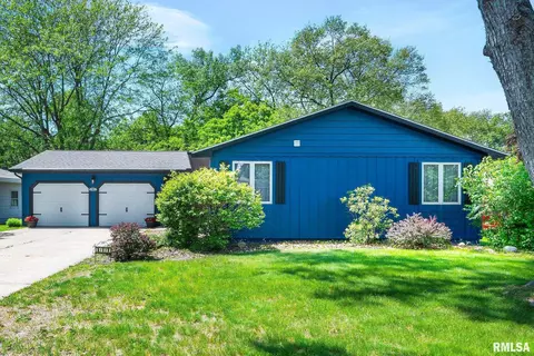 111 Herman St, East Peoria, IL 61611