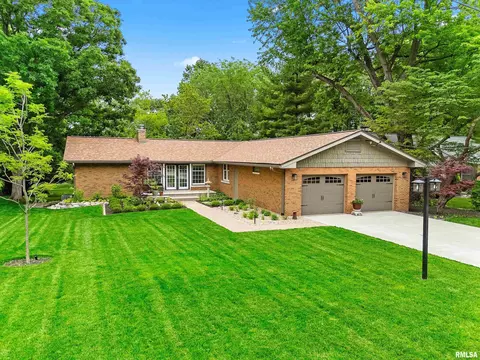 4016 N Harvard Ave, Peoria, IL 61614