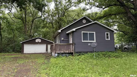 129 Hazel Ct, Creve Coeur, IL 61610