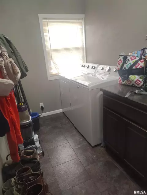 Other - 362 E Ash St, Canton, IL 61520 photo 6 of 24