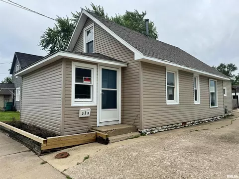 333 Edmund St, East Peoria, IL 61611
