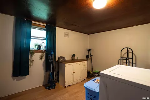 Other - 304 E Webster St, Benton, IL 62812 photo 3 of 3