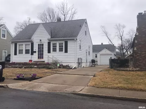 222 E Odell Pl, Peoria, IL 61603