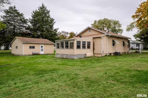 Other - 308 W Flora St, Valier, IL 62891 photo 8 of 9