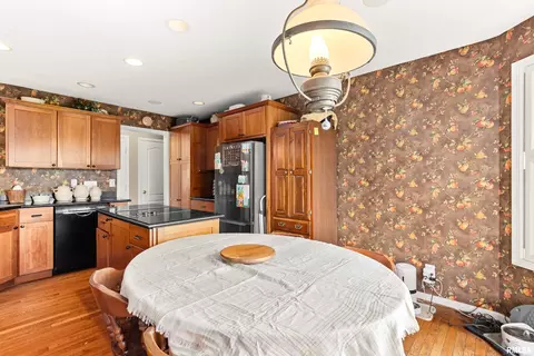 Kitchen - 1802 Prairie Ct, Dunlap, IL 61525 photo 1 of 6