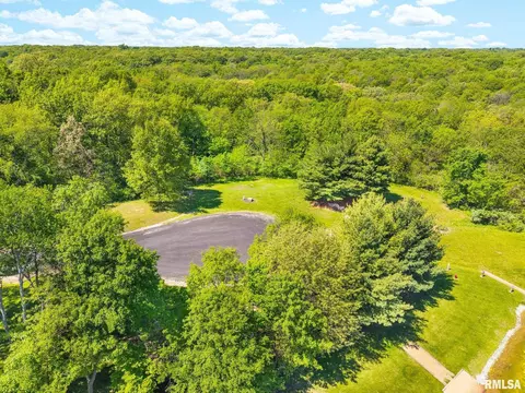 S Walnut Point Drive, Mapleton, IL 61547 photo 3