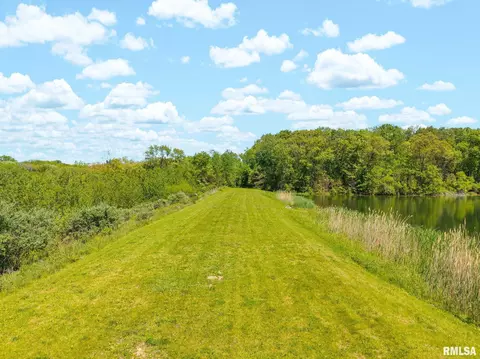 S Walnut Point Drive, Mapleton, IL 61547 photo 38