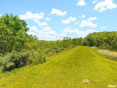 S Walnut Point Drive, Mapleton, IL 61547 photo 37