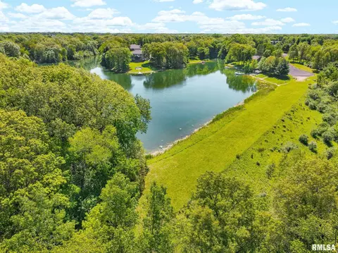 S Walnut Point Drive, Mapleton, IL 61547 photo 18