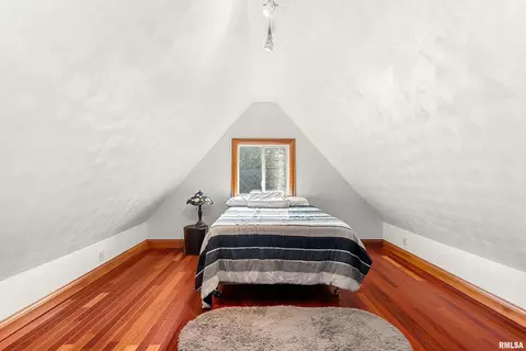 Bedroom - 207 W 3rd St, Delavan, IL 61734 photo 10 of 10