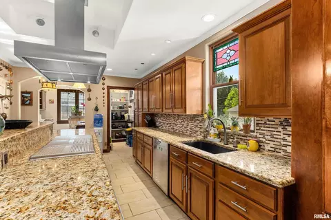 Kitchen - 207 W 3rd St, Delavan, IL 61734 photo 5 of 6