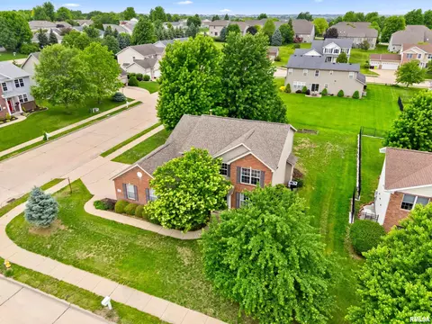 View/Area - 11517 N Dunmore Dr, Dunlap, IL 61525 photo 8 of 9