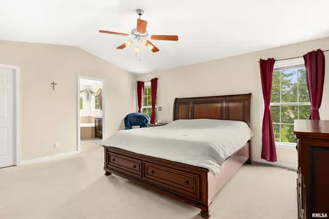 Bedroom - 11517 N Dunmore Dr, Dunlap, IL 61525 photo 1 of 9