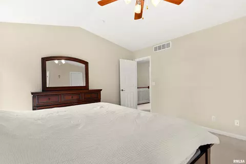 Bedroom - 11517 N Dunmore Dr, Dunlap, IL 61525 photo 3 of 9