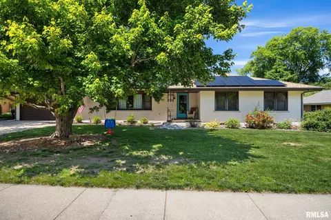 505 W Merle Ln, Peoria, IL 61604