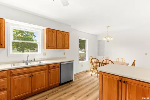 Kitchen - 309 N 3rd St, Secor, IL 61771 photo 4 of 4