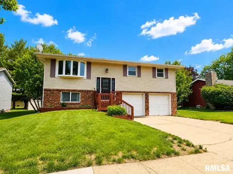 213 N Hazel St, Chillicothe, IL 61523
