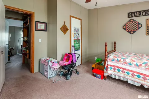 Other - 1380 Woolard Rd, Eldorado, IL 62930 photo 4 of 12