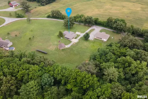 View/Area - 1380 Woolard Rd, Eldorado, IL 62930 photo 4 of 5