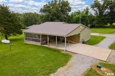 Other - 1380 Woolard Rd, Eldorado, IL 62930 photo 10 of 12