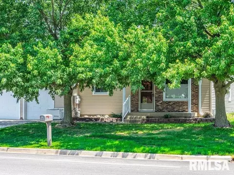Other - 105 S Main St, Roanoke, IL 61561 photo 9 of 10