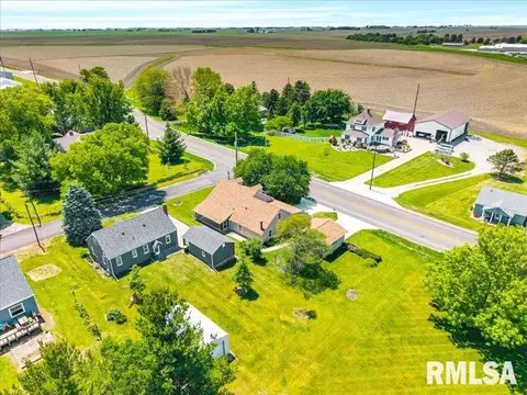 View/Area - 105 S Main St, Roanoke, IL 61561 photo 5 of 11