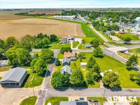 View/Area - 105 S Main St, Roanoke, IL 61561 photo 10 of 11