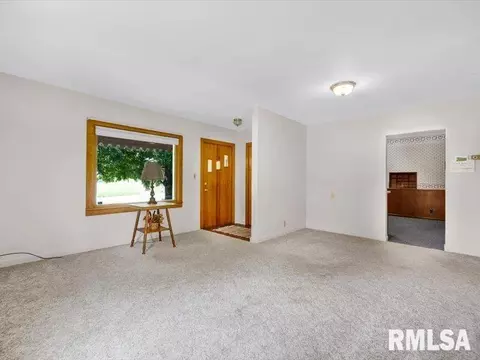 Living - 105 S Main St, Roanoke, IL 61561 photo 1 of 4