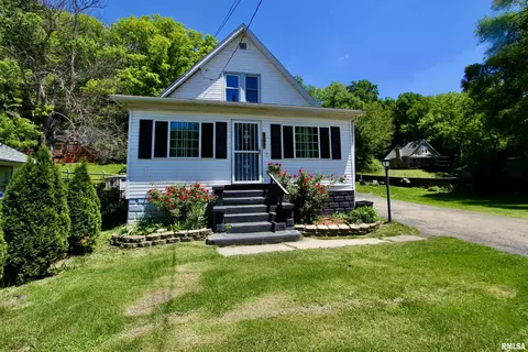 206 Kerfoot St, East Peoria, IL 61611